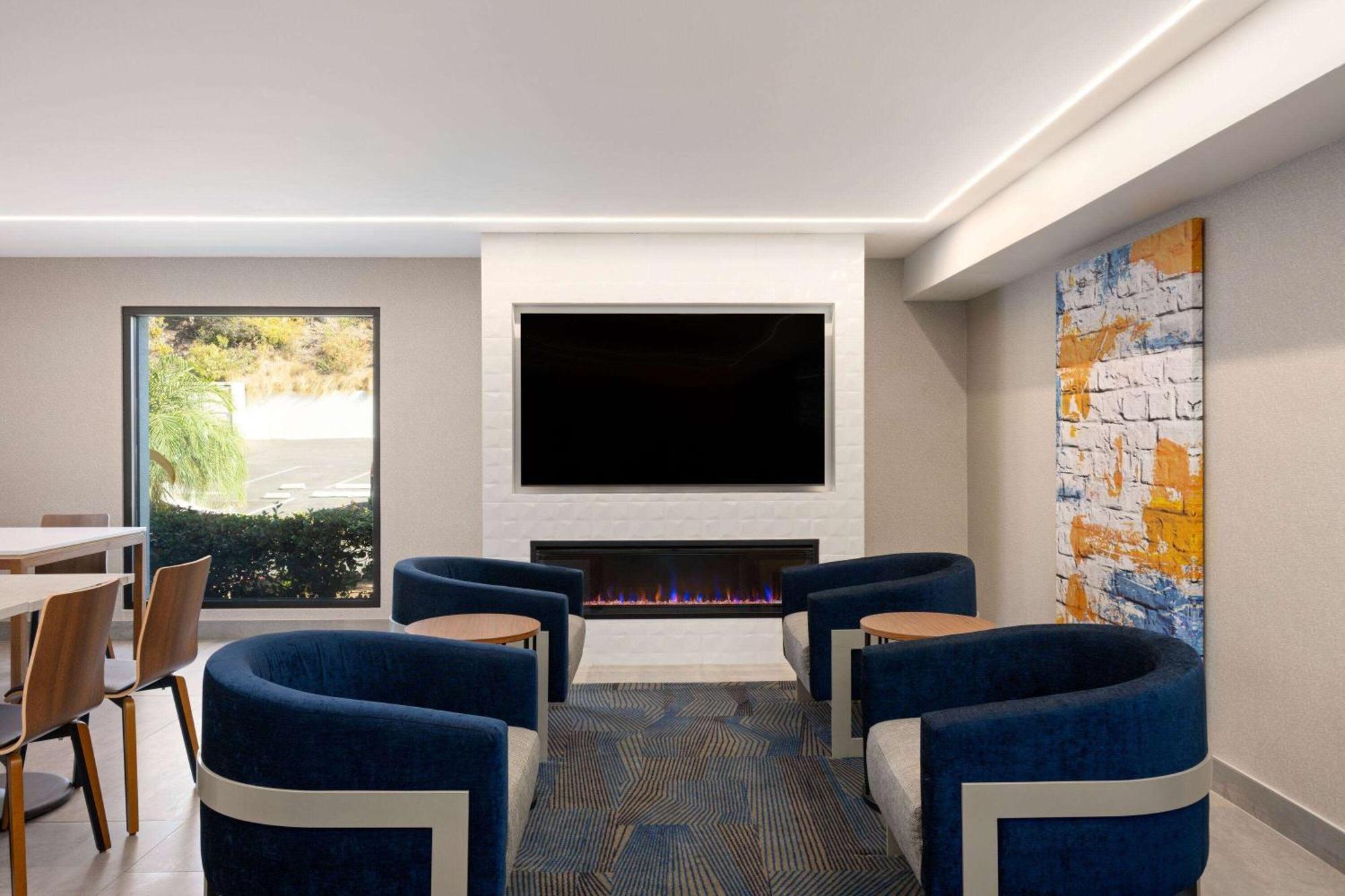 La Quinta Inn By Wyndham San Diego - Miramar Bagian luar foto